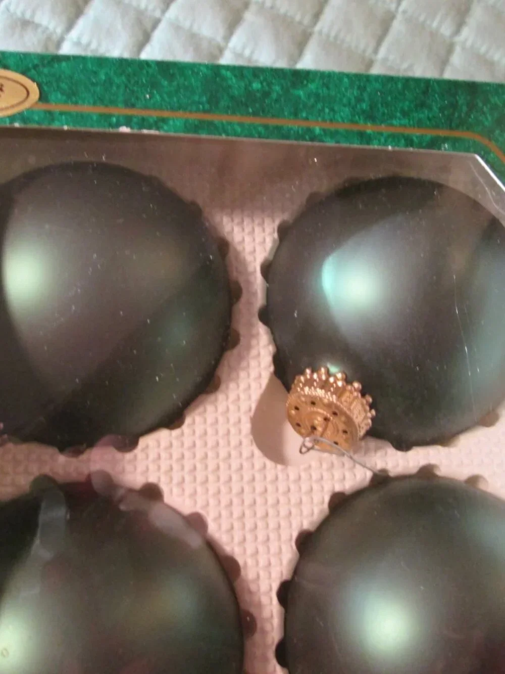 vintage krebs green hunter velvet ornaments in box elegant Krebs
